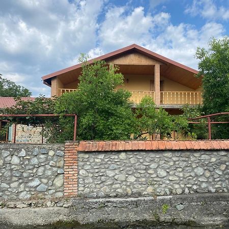 Отель Old House Лагодехи Экстерьер фото